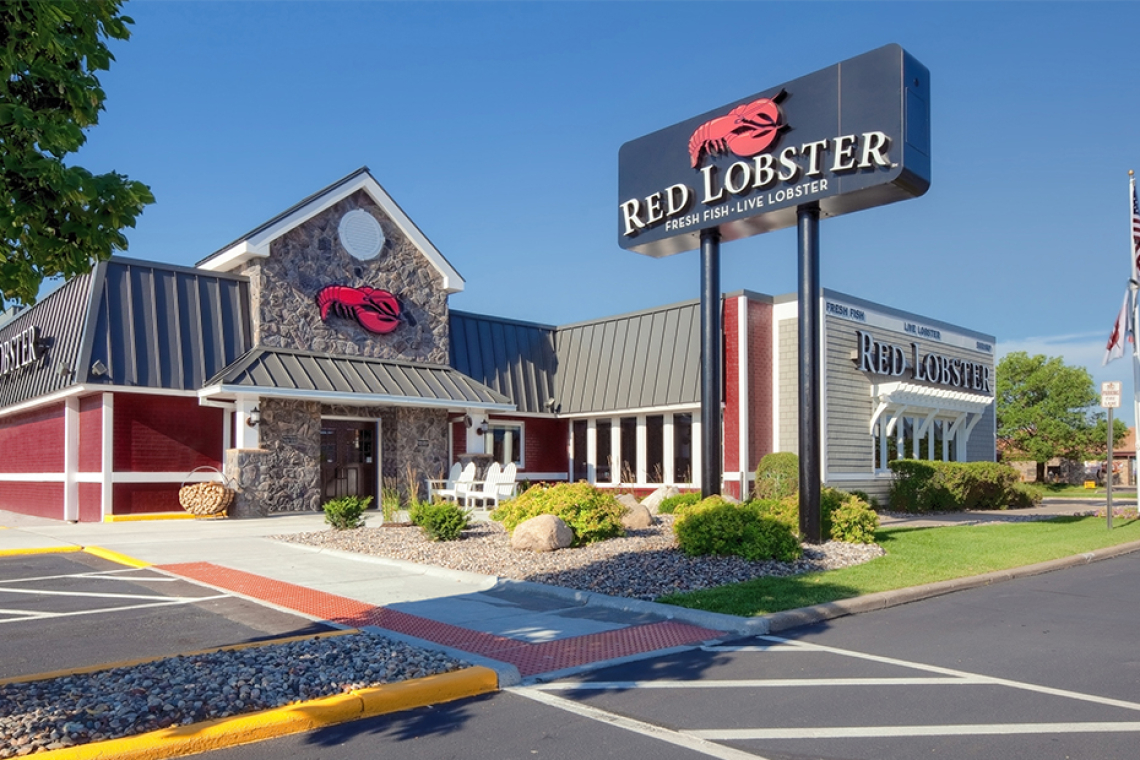 Red Lobster Abruptly Closes 48 Restaurants; Mulls Bankruptcy