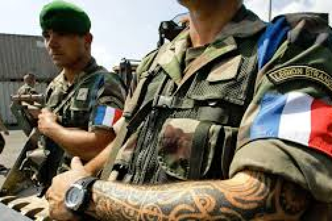 France Sends Combat Troops into Ukraine