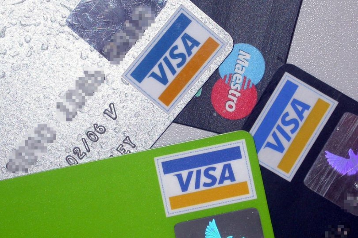 REPORTS: VISA and MASTERCARD OUTAGE . . . NATIONWIDE!