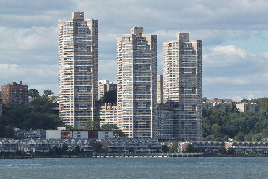 COVID LOCKDOWN CLAIMS ANOTHER; Man Jumps 18 Floors to Death in NJ