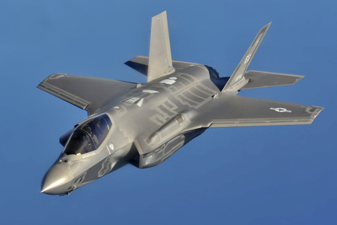 Former SecDef: F-35 is a "piece of Sh*t" - Program called "a rathole" - may be "Unsalvageable" 
