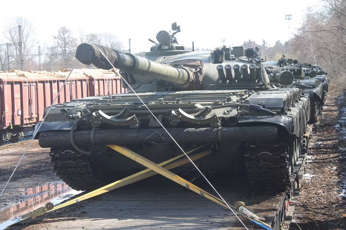 Czech Republic (NATO Member) Provides TANKS and other ARMOR to Ukraine!