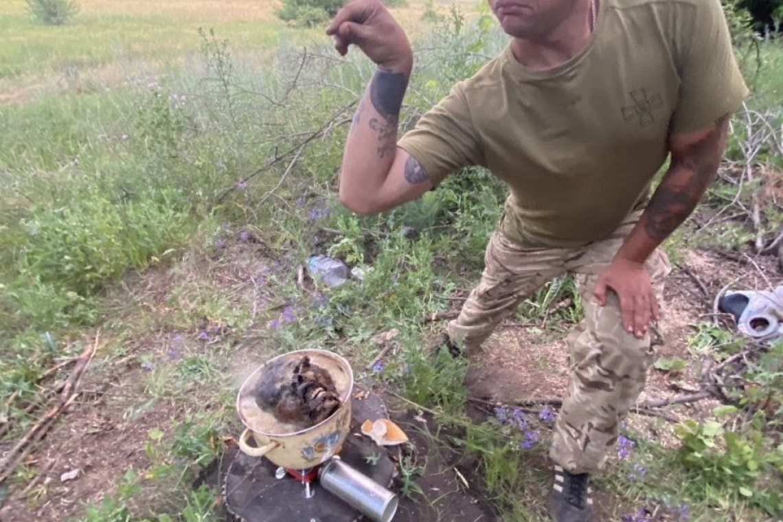 WARNING: GRAPHIC HORROR -- Ukraine Soldiers Decapitating, Cooking, and EATING Human Heads of Russian Soldiers