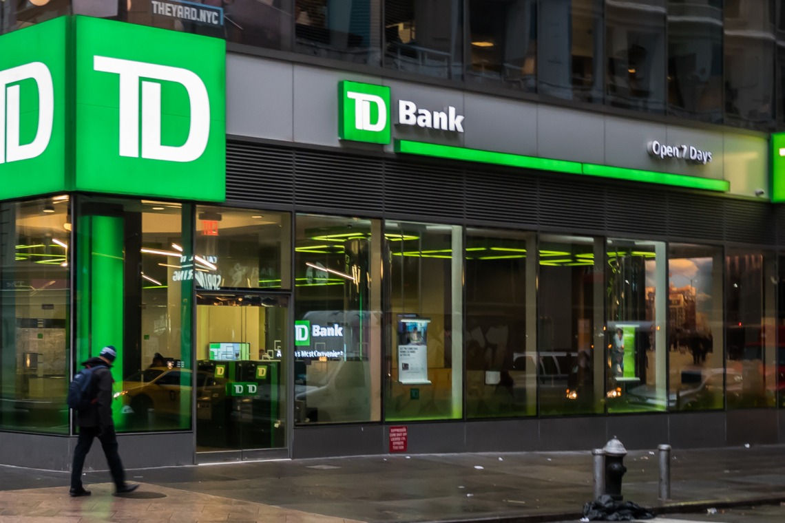 Pay Checks NOT Depositing; TD BANK Says System Glitch