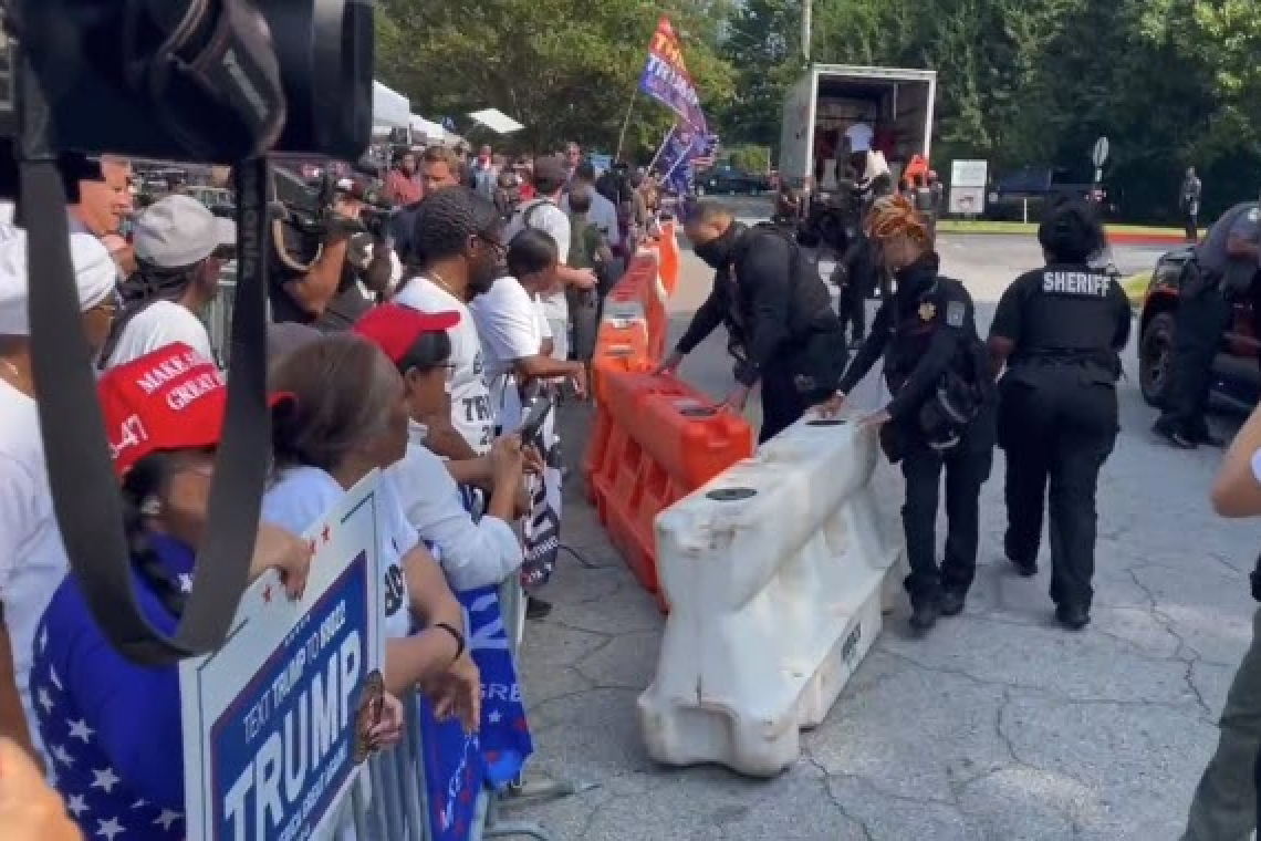 Barriers Go Up Prior to Trump Arrest in Fulton County Georgia