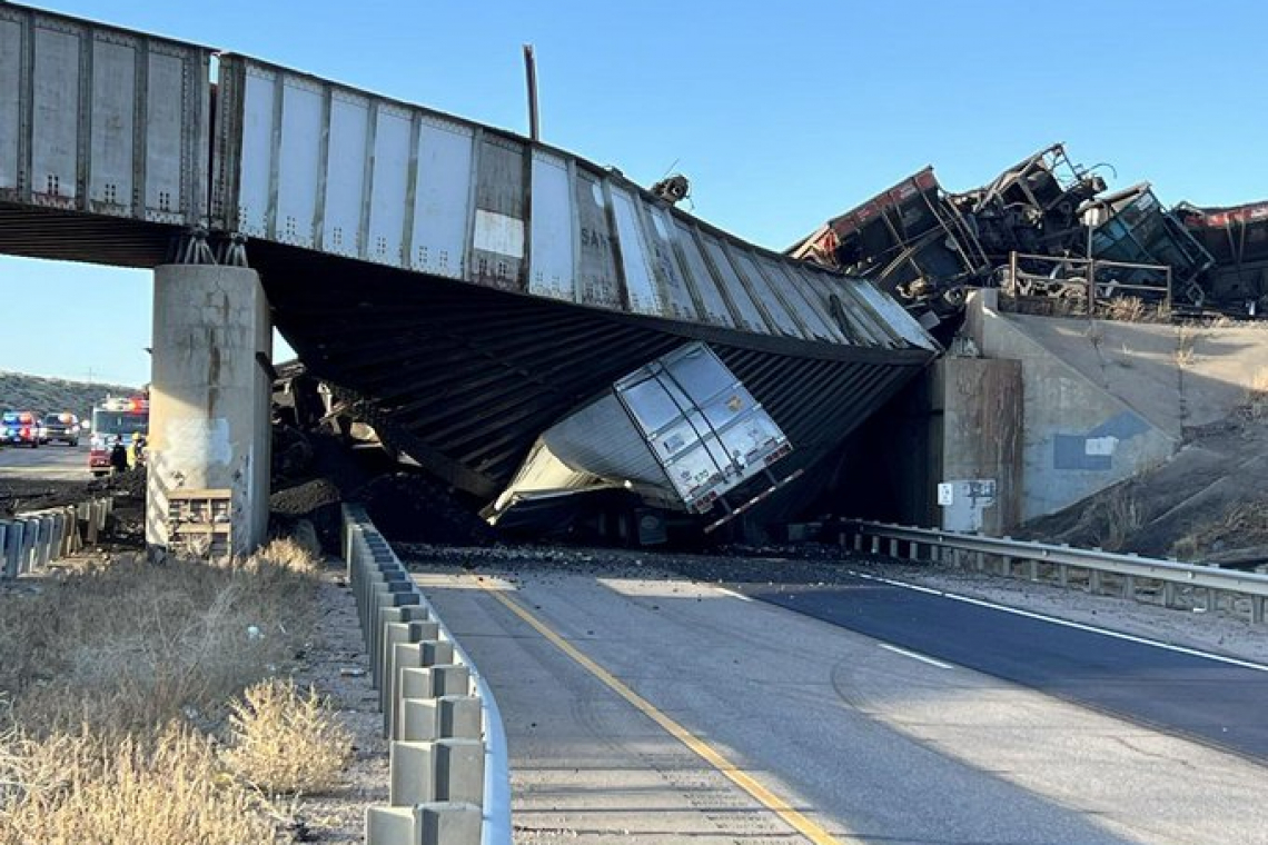 Railroad Bridge COLLAPSES onto Interstate Highway - &quot;Infra-Structure SABOTAGE?&quot;