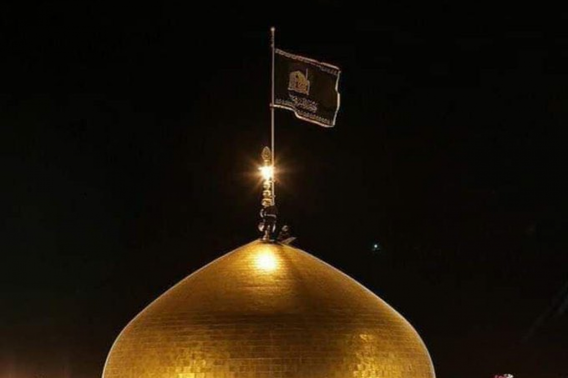 FLASH: Black flag is risen on Razavi Shrine - Islam is going to all-out war