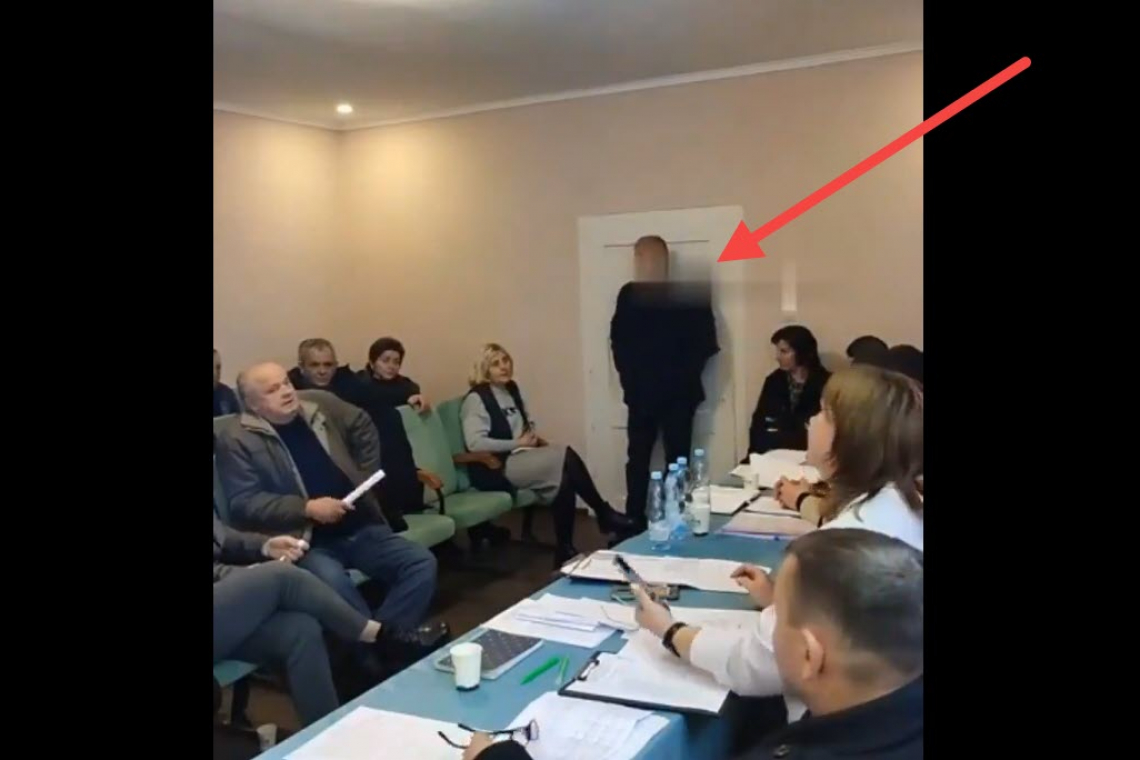 VIDEO: Ukraine Deputy Detonates THREE Grenades in Council Meeting