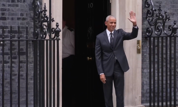 REPORT: Obama Arrived in UK Secretly and Just Entered #10 Downing Street