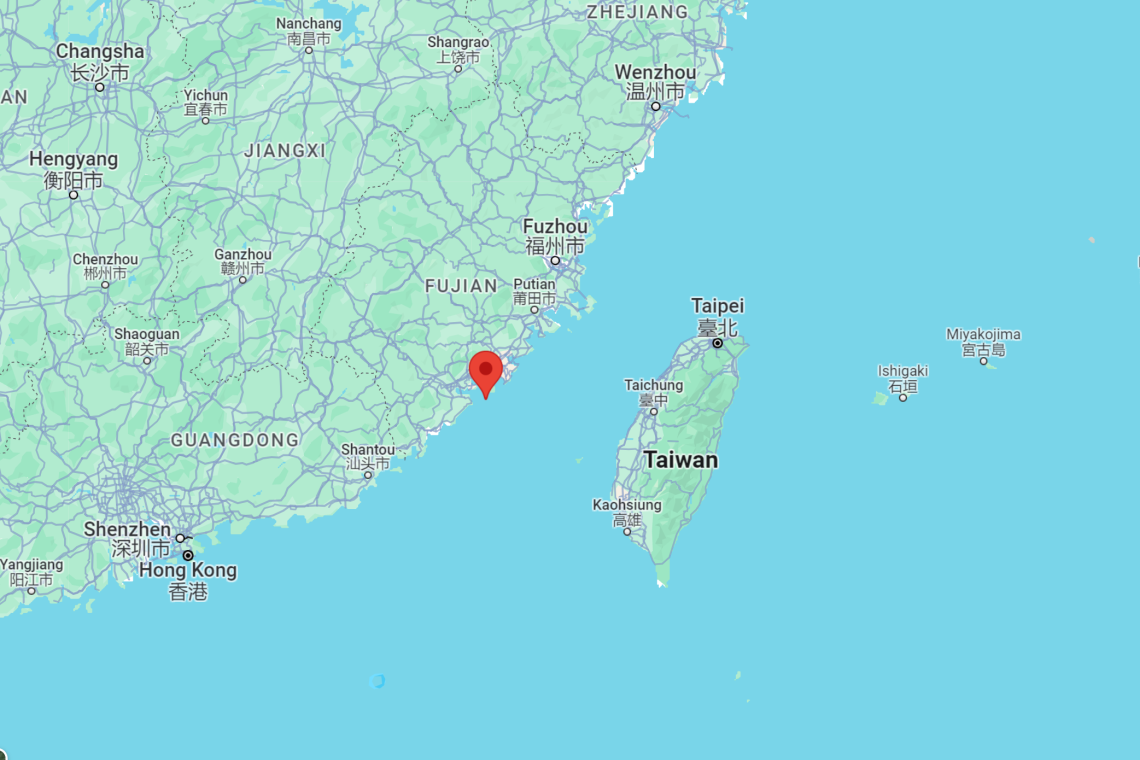 US Troops on Taiwan Advance to Within 1 mile from China Border