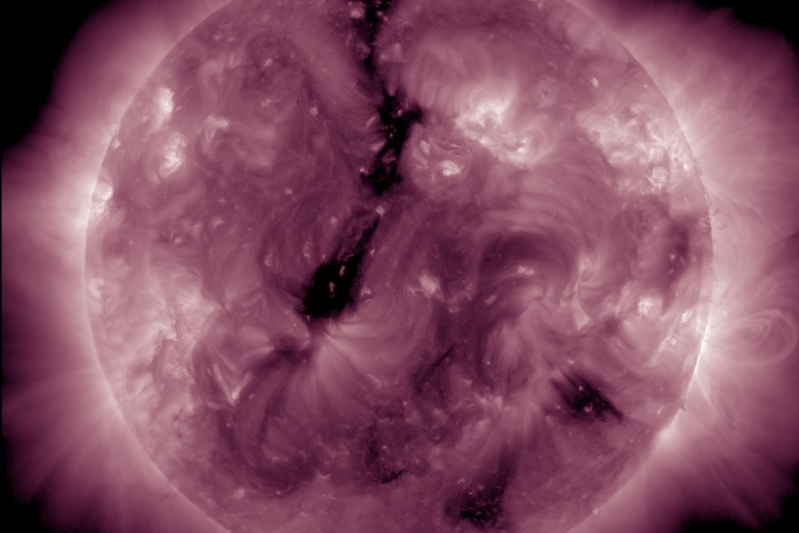 Sun Ejects Massive Flare - Headed toward Earth; Arrives Tuesday and Wednesday