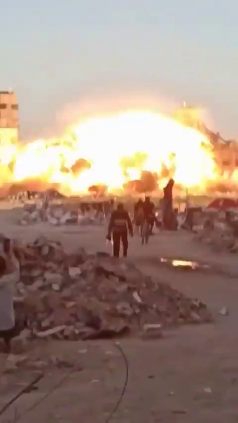 Rafah, Gaza DURING Israeli Airstrike