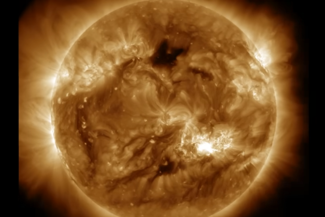 Sun-Spot the Size of &quot;Carrington Event&quot; Now on face of the the Sun