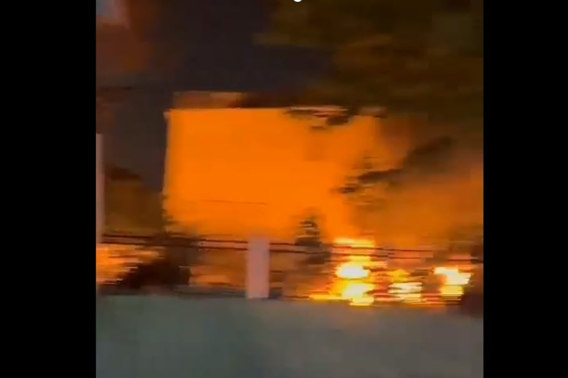 NYPD ATTACKED - Arson Sets 9 Police Cars On Fire
