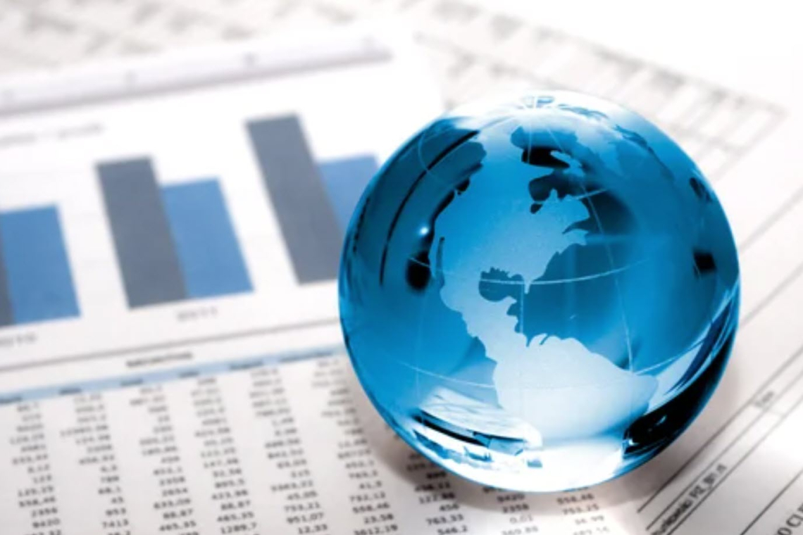 The global market stands on the brink of the largest economic crisis in history