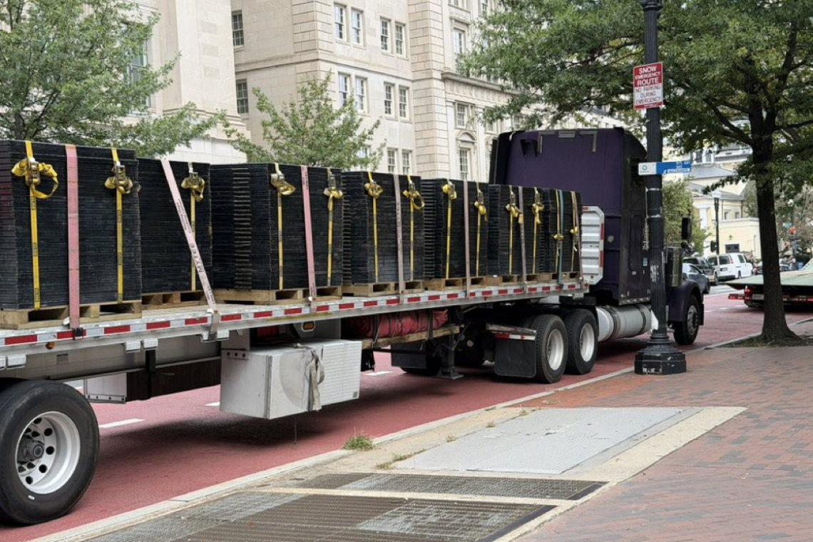 UPDATED 6:28 PM EDT -- Strange: Truckloads of Anti-Scaling Fencing Arrive at White House