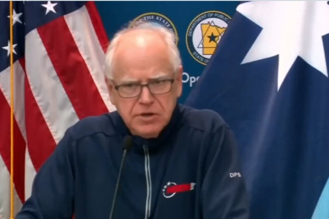 CIVIL WAR? Minnesota Governor Calling-up National Guard AGAINST Federal Agents!