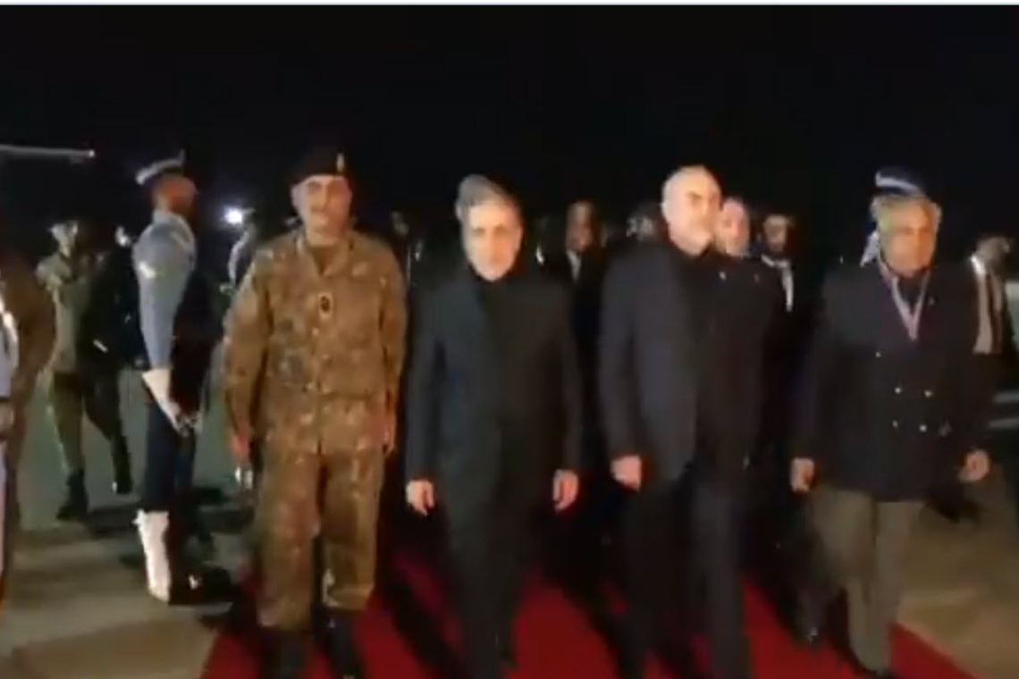 Iran Delegation Arrives Islamabad, Pakistan for Talks Tomorrow